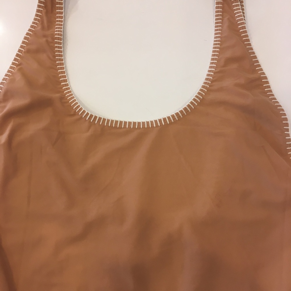 Swim suit - Picture 2 of 3